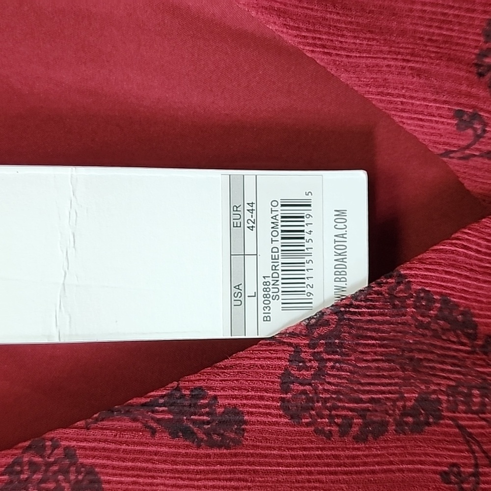 Dress - Picture 3 of 4